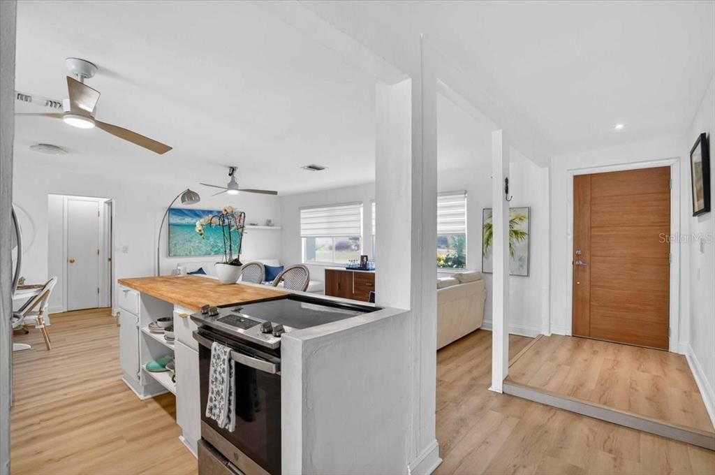 885 Fairfax Ter NW, Port Charlotte, FL - View 5
