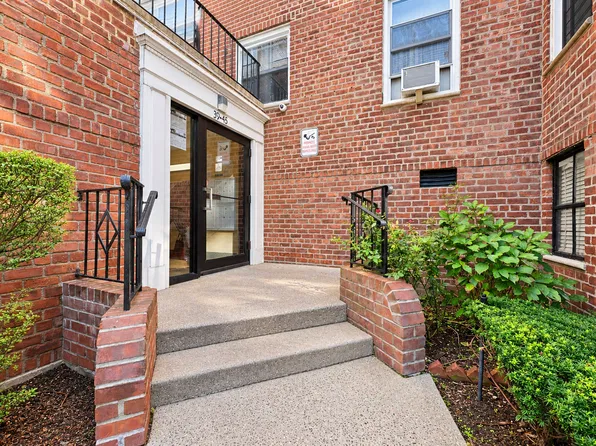 39-45 51st Street image 1 of 13