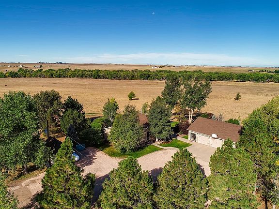 3rd image of 441 S County Road 137