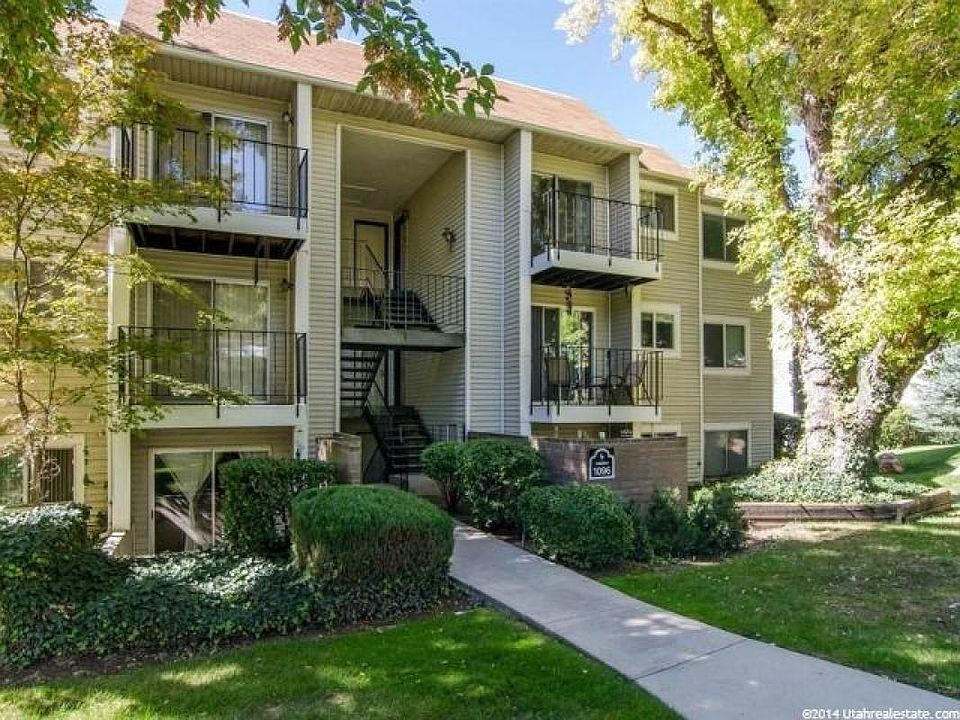 1st image of 1096 E Quail Dr