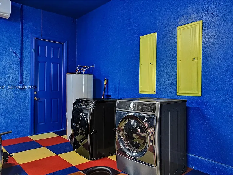 13751 Pine Meadow Ct — Photo 50