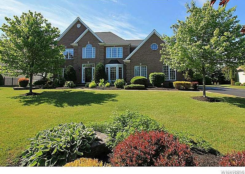 1st image of 8185 Oak Leaf Ln