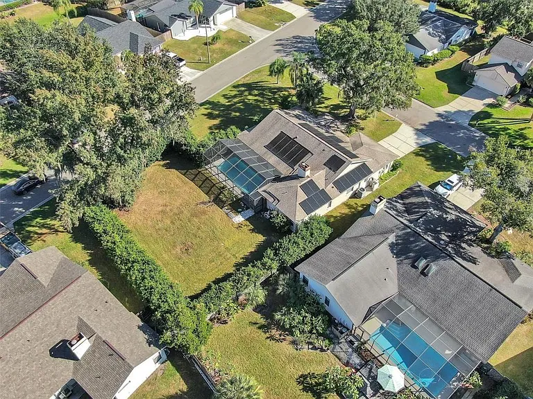 1702 Horseshoe Dr — Photo 30