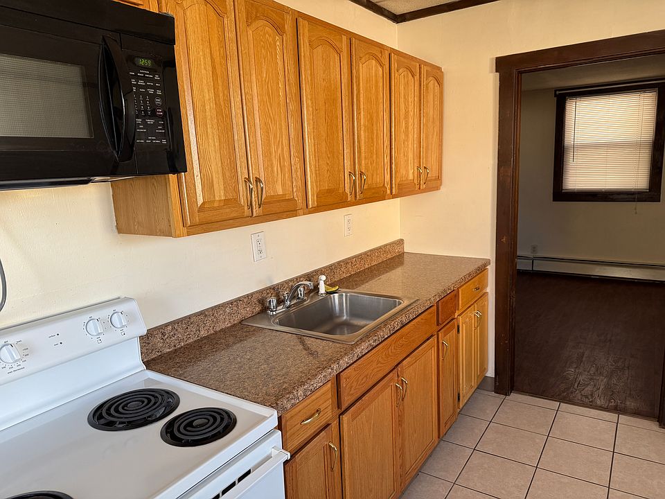 ample counter space