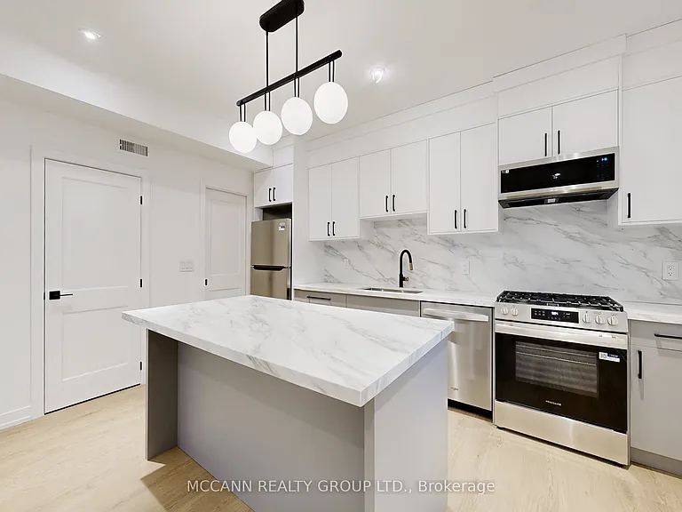 178 Atlas Ave #GARDEN — Photo 18
