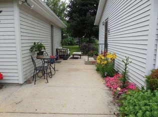 275 N Arlington Ave, North Prairie, WI 53153