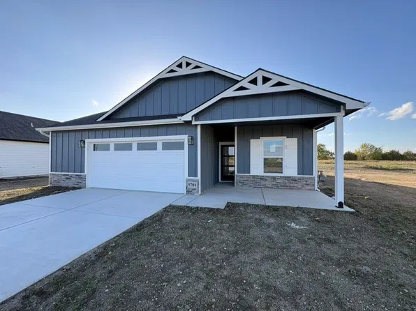 5701 Plumthicket St, Wichita, KS 67226