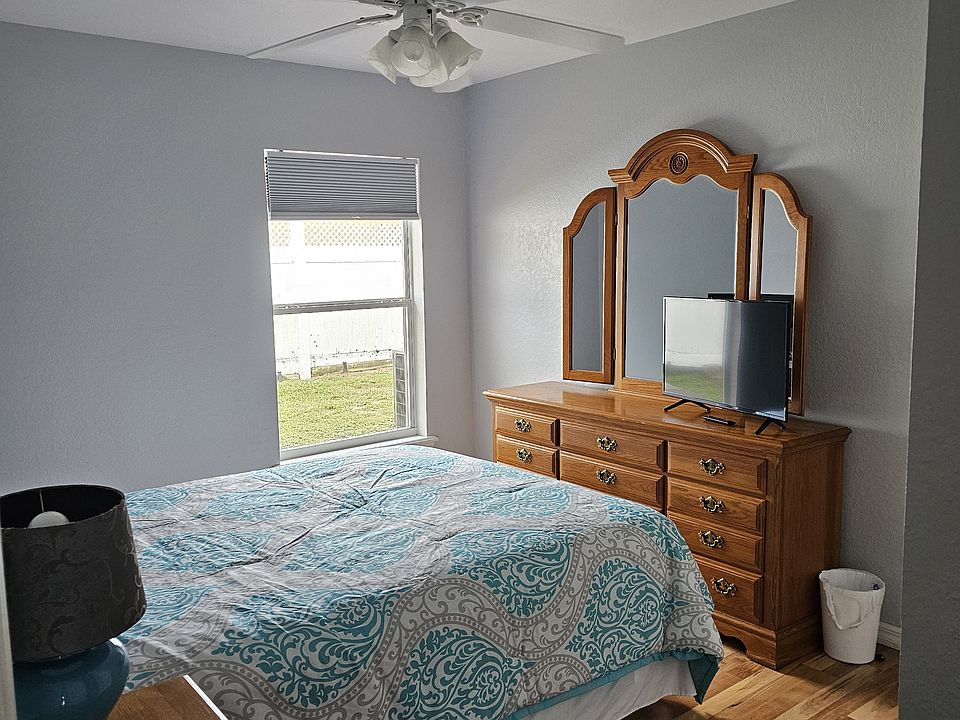Large dresser, 32" Fire TV