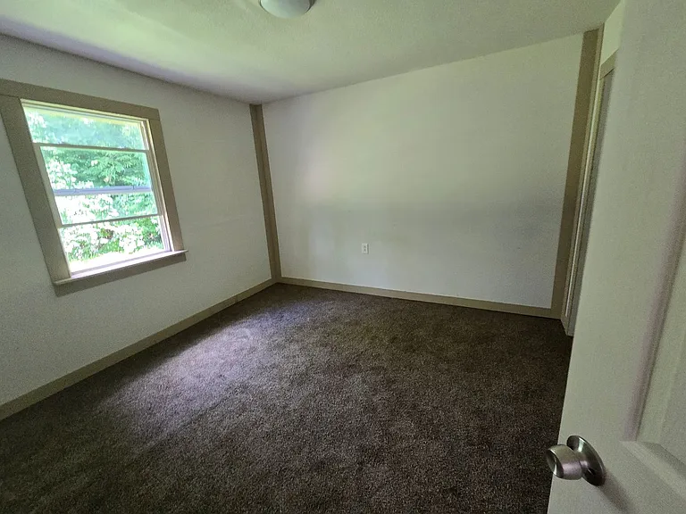 3358 SE Irvingham St — Photo 5