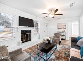 1720 Lilly Rd E, Jacksonville, FL 32207