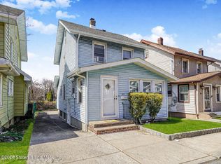 20 Lester St, Staten Island, NY