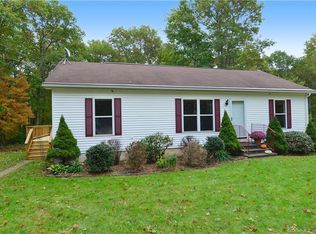 20 Fire Tower Rd, Pomfret Center, CT 06259