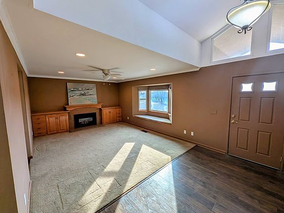 2nd image of 12727 El Capitan Way