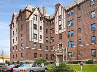 622 Pelhamdale Ave APT 18, Pelham, NY 10803