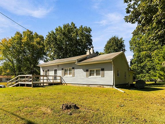 2nd image of 3391 Cole Rd