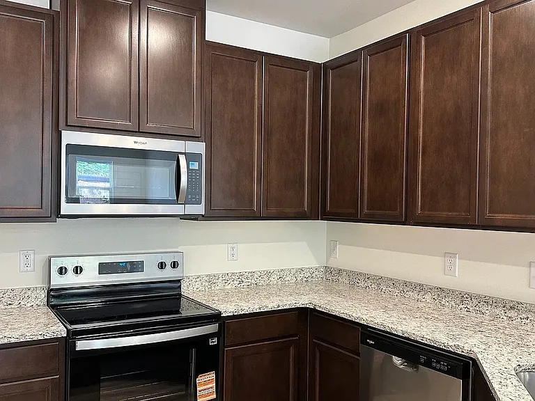 169 Parker Ln — Photo 14