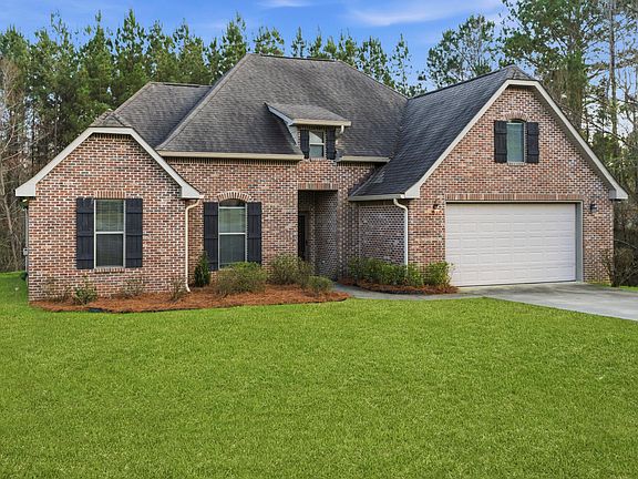 3rd image of 20 E Lariat Ln