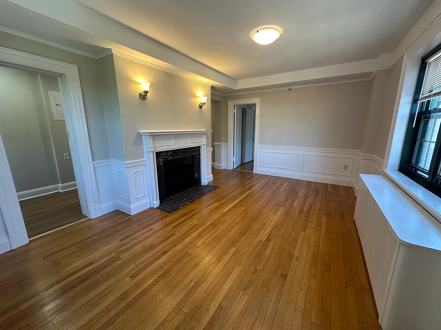 124 Bowdoin St — Photo 3