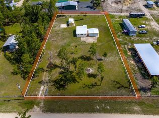 18470 E Royal Oak Dr, Perry, FL 32348