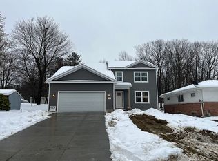 3517 W 42nd St, Erie, PA 16506