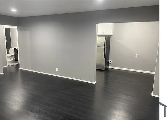 1 bed, 700 sqft, $2,200 — Photo 3