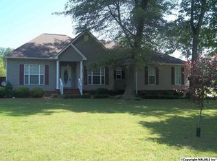 176 Bow Range Rd, Guntersville, AL 35976