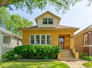 5411 W Eddy St, Chicago, IL 60641