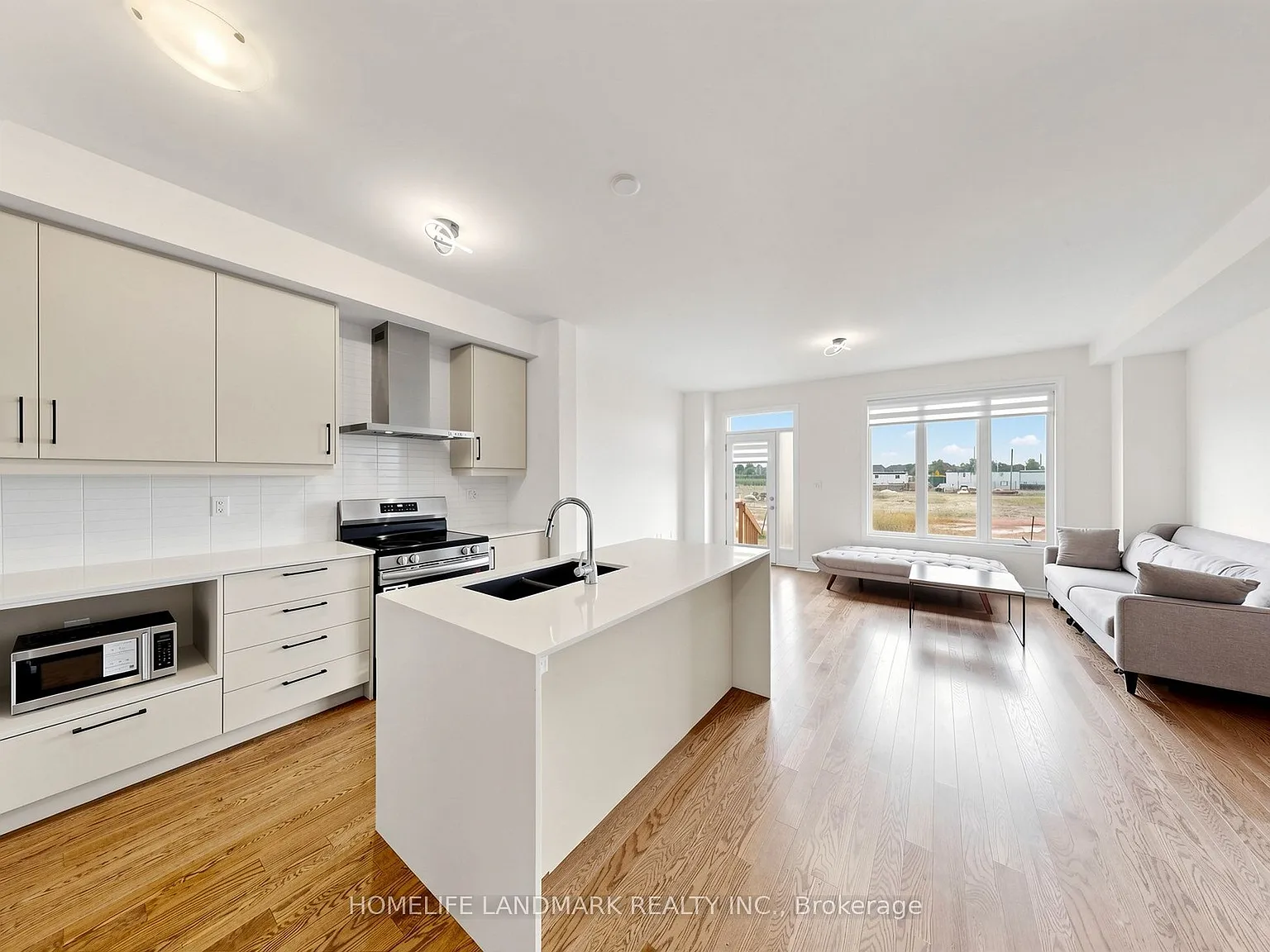 3 bed, $3,700 — Photo 3