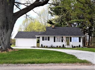 12768 13th Rd, Plymouth, IN 46563