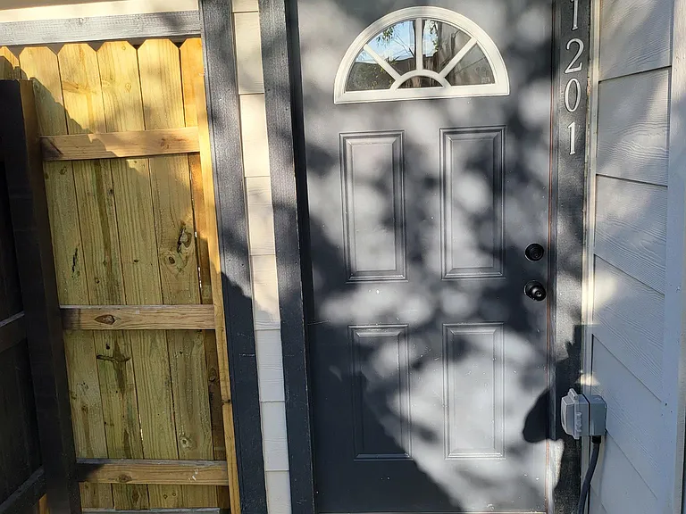 2417 Castroville Rd #1201 — Photo 15