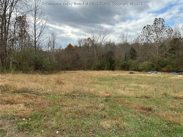 1798 White Ridge Rd, Pt Pleasant, WV 25550