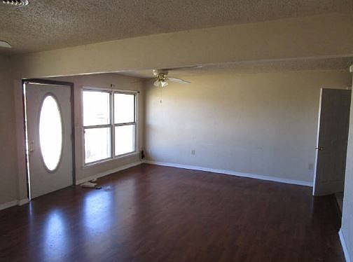 5th image of 2415 NW 35th St