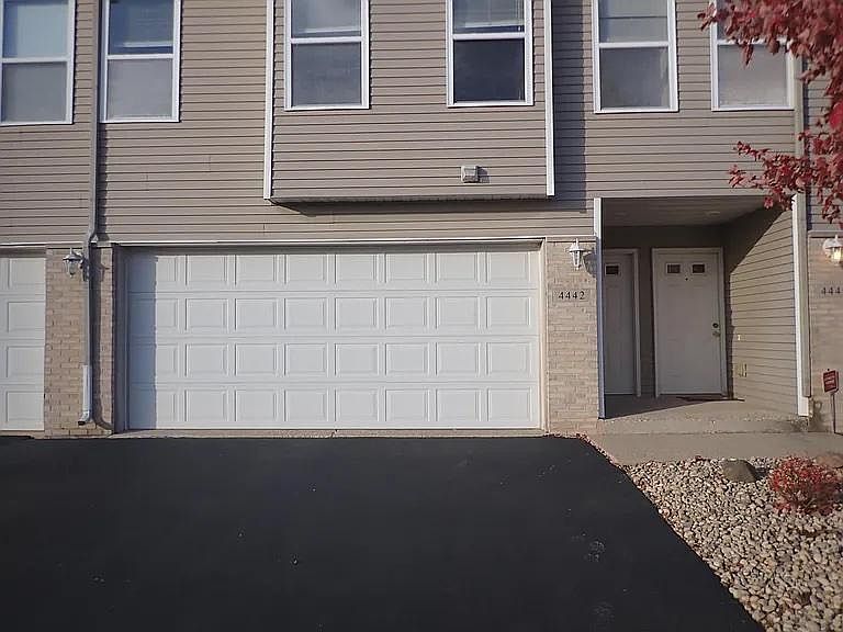 1st image of 4421 Menge Ln #4421
