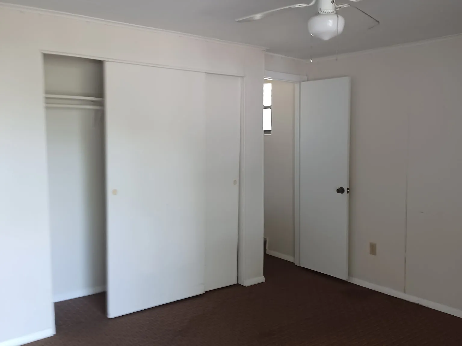 2 bed, 1064 sqft, $1,700 — Photo 4