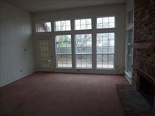 2nd image of 1128 Devonshire Dr