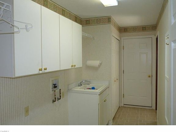 4th image of 22585 Northwood Trl