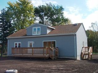 5703 Springbrook Rd, Pleasant Prairie, WI 53158