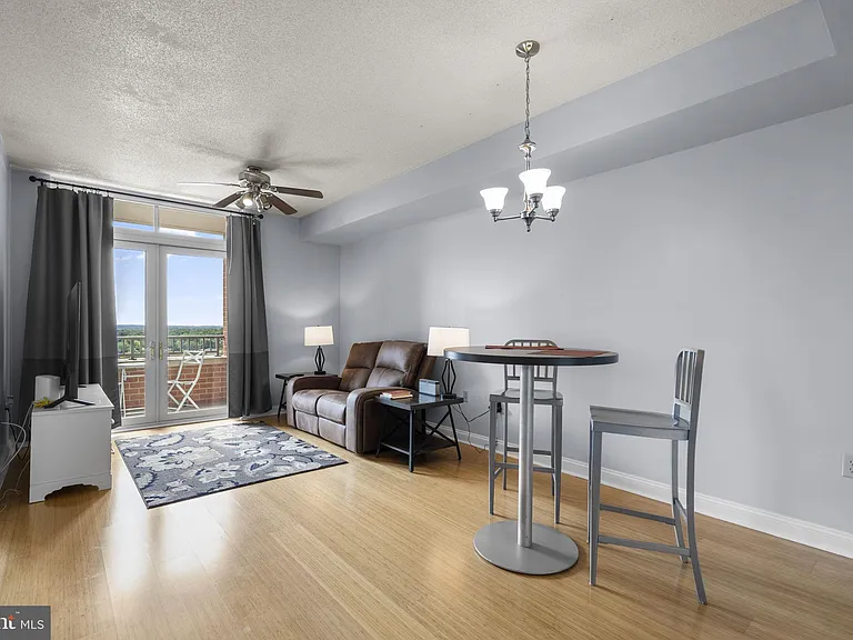 11760 Sunrise Valley Dr #905 — Photo 15