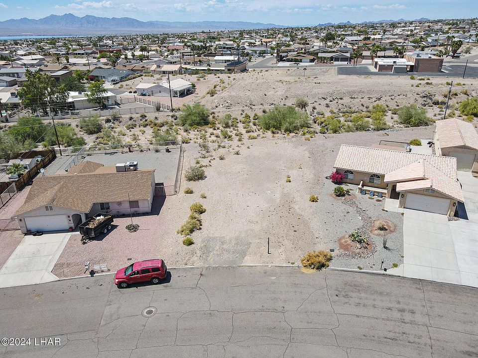 1st image of 652 Apache Dr