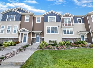 6964 Huckleberry Dr, Excelsior, MN 55331