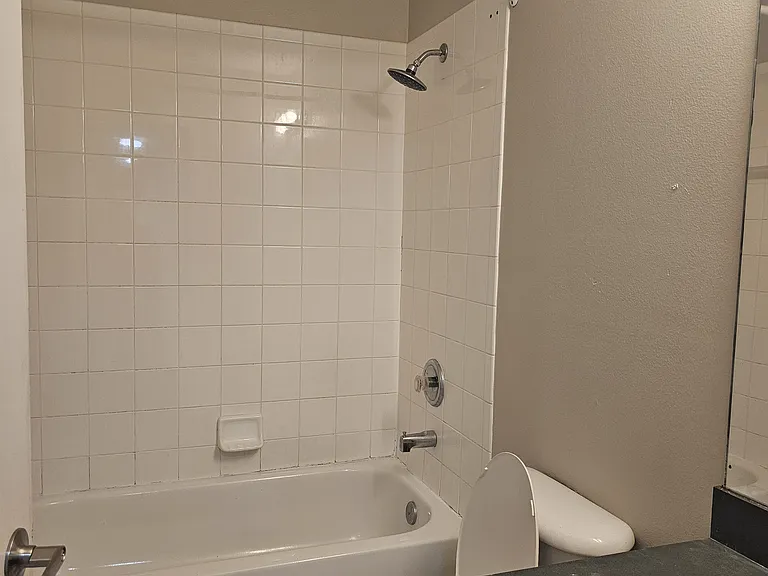 4832 Cumbrian Lakes Dr — Photo 15