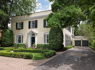 461 N Green Bay Rd, Lake Forest, IL 60045