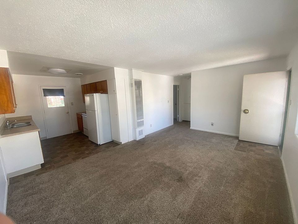 1st image of 1504 N Stewart St #1504