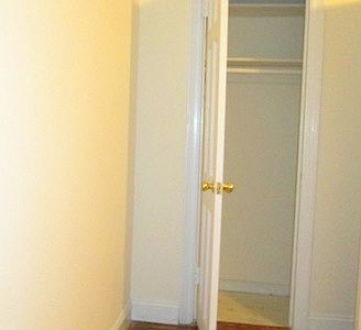 4th image of 686 W 204th St APT 5e