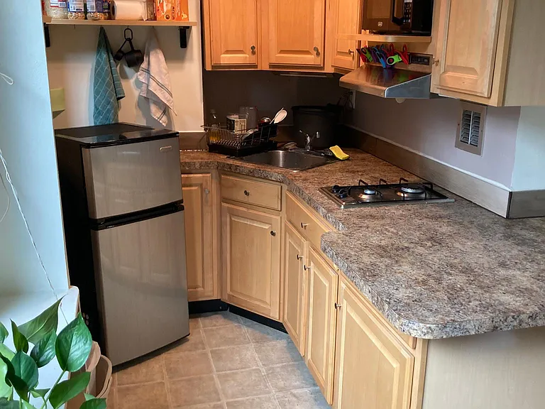 1021 Arlington Blvd #446 — Photo 6