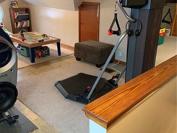 4th image of 97 Orchard Pl