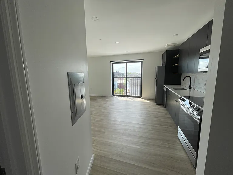 556A Market St #1CC — Photo 13