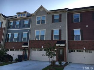 1905 Creekside Landing Dr, Apex, NC 27502