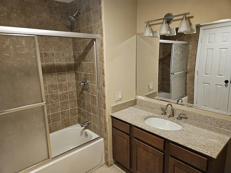 8444 Vanderwood Rd — Photo 9