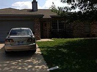 824 Blue Ridge Dr, Burleson, TX 76028